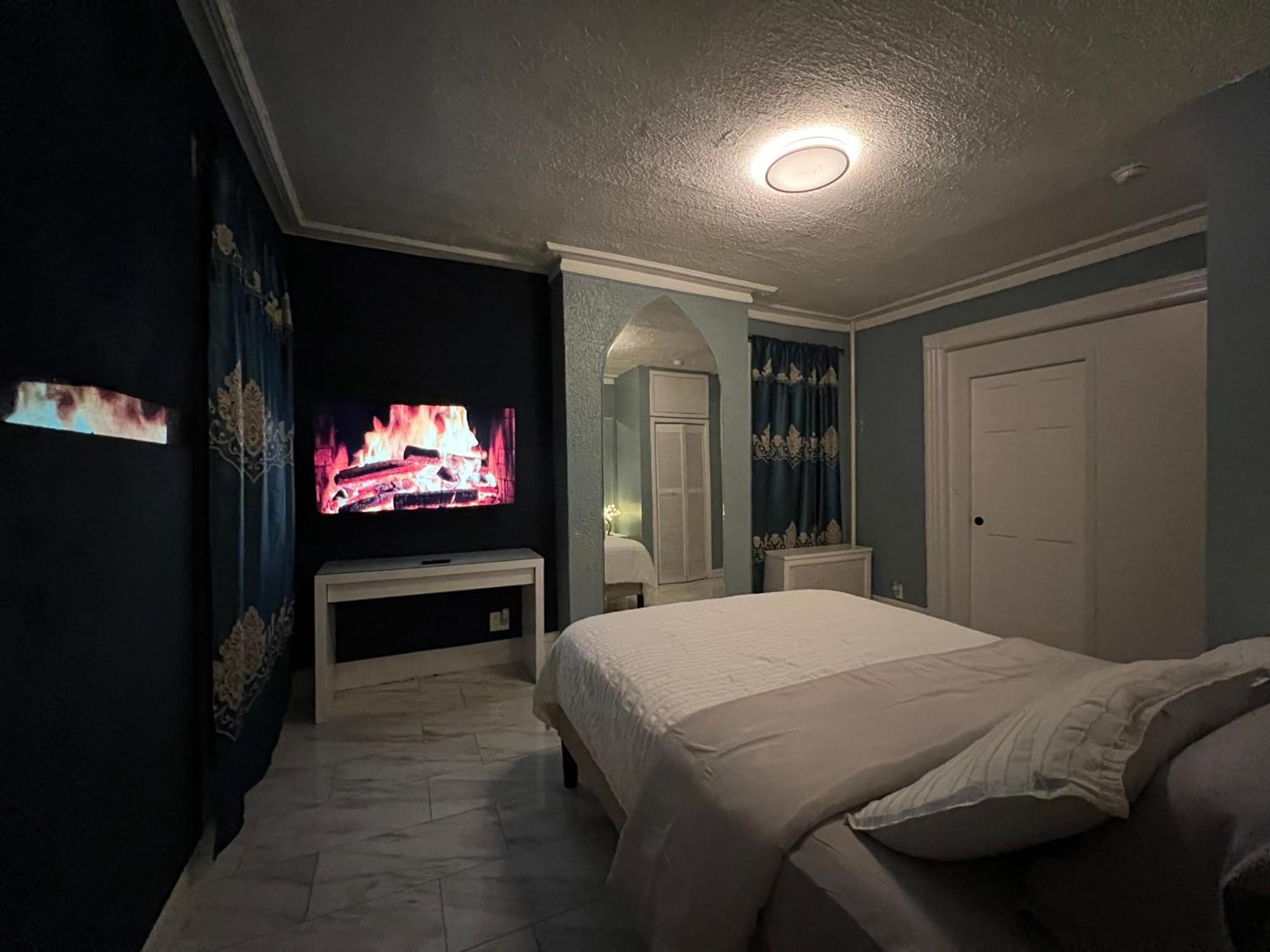 ניו יורק 3 Bedrooms In 2Nd Floor Modern Brooklyn Home, Close To J Train מראה חיצוני תמונה