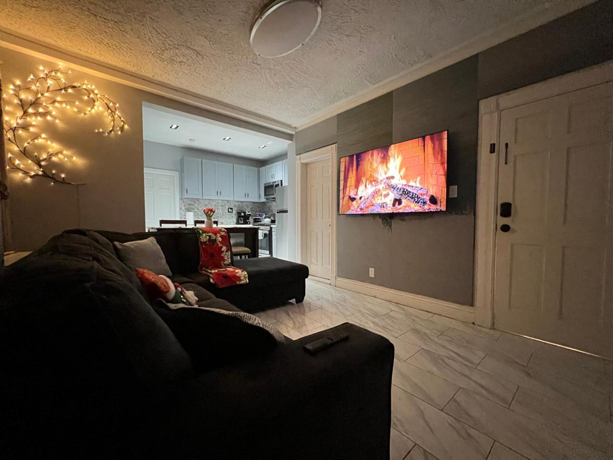 ניו יורק 3 Bedrooms In 2Nd Floor Modern Brooklyn Home, Close To J Train מראה חיצוני תמונה